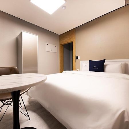 Cheonan A One Hotel エクステリア 写真
